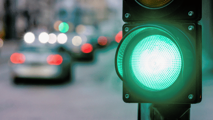 green light [freepik]