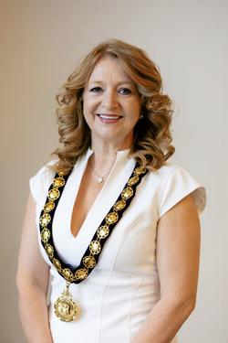 Nicola Evans